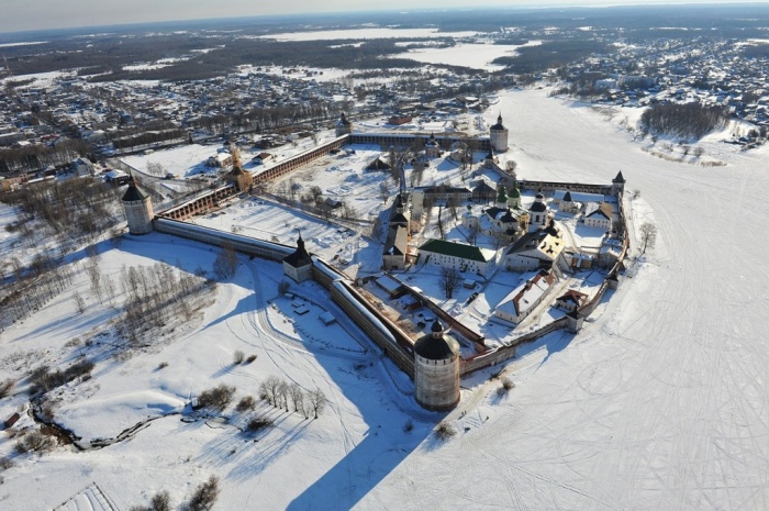 Кирилло-Белозерский монастырь. Фото Олега Узорова