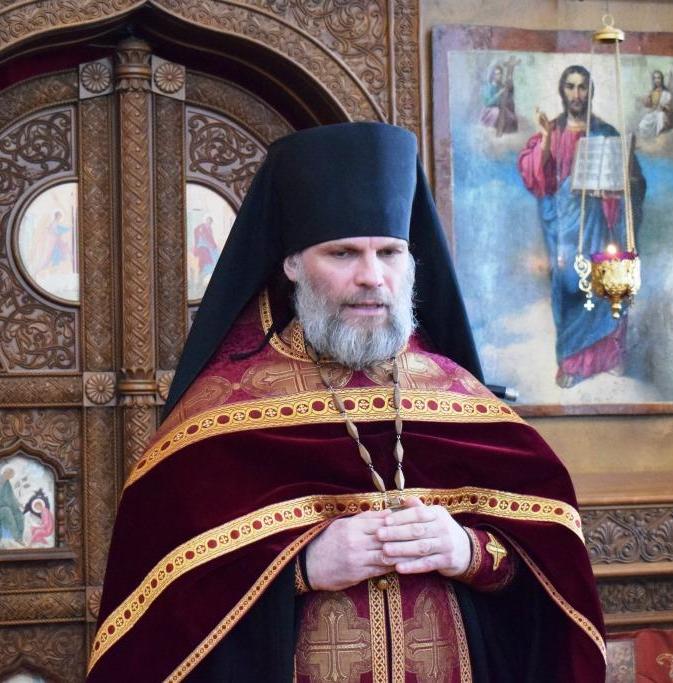 Что для нас значит Фаворский свет? // Новая жизнь – от 24 марта 2023 г. - № 12.