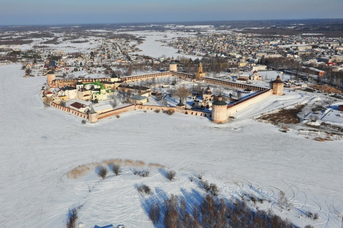 Кирилло-Белозерский монастырь. Фото Олега Узорова