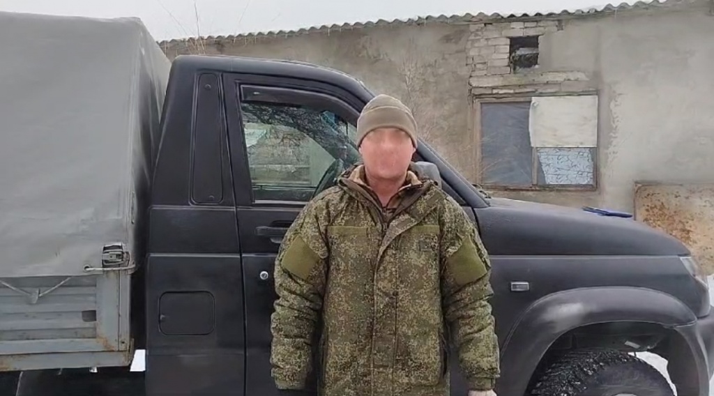Боец благодарит братию за автомобиль.jpg